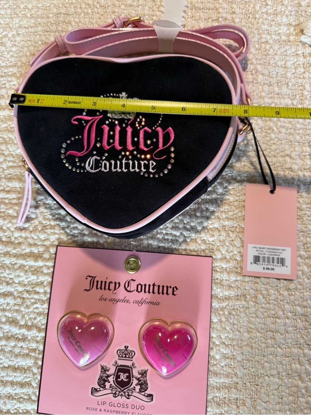 JUICY COUTURE Soft Liquorice 2 Pc Crossbody Heart Shaped Bag & Lip Gloss Duo 🖤 - Picture 4 of 12